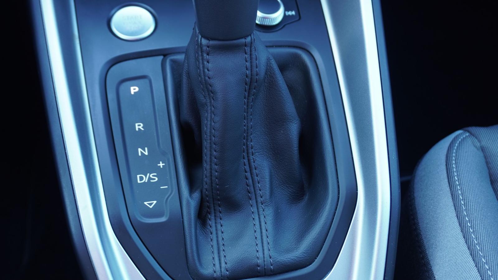 Audi A1 Sportback 40 2.0 TFSI S line LED App-Connect