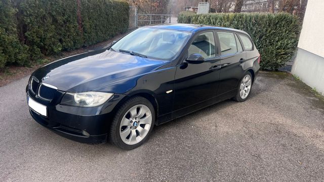 BMW 320i  Touring|KLIMA|SHZ|PDC|ALU|6.GANG/TÜV:10/25