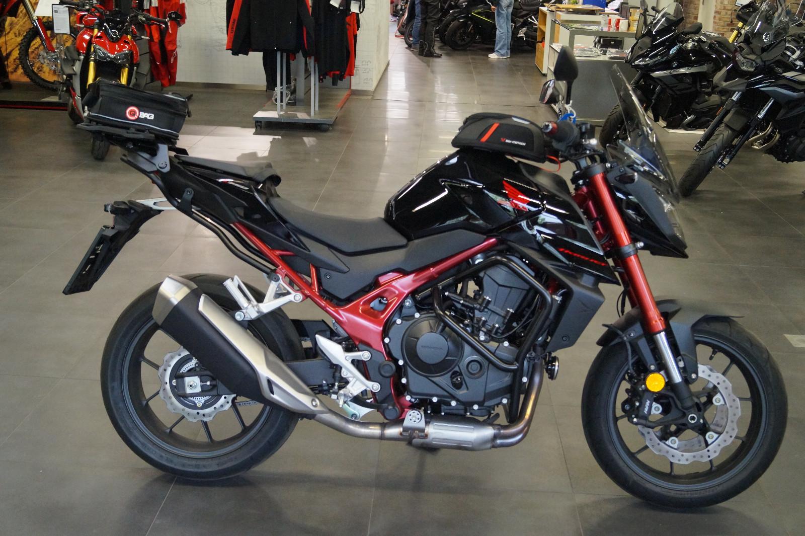 Honda CB750 Hornet +NAVI +10 Extras **SERVICE NEU**