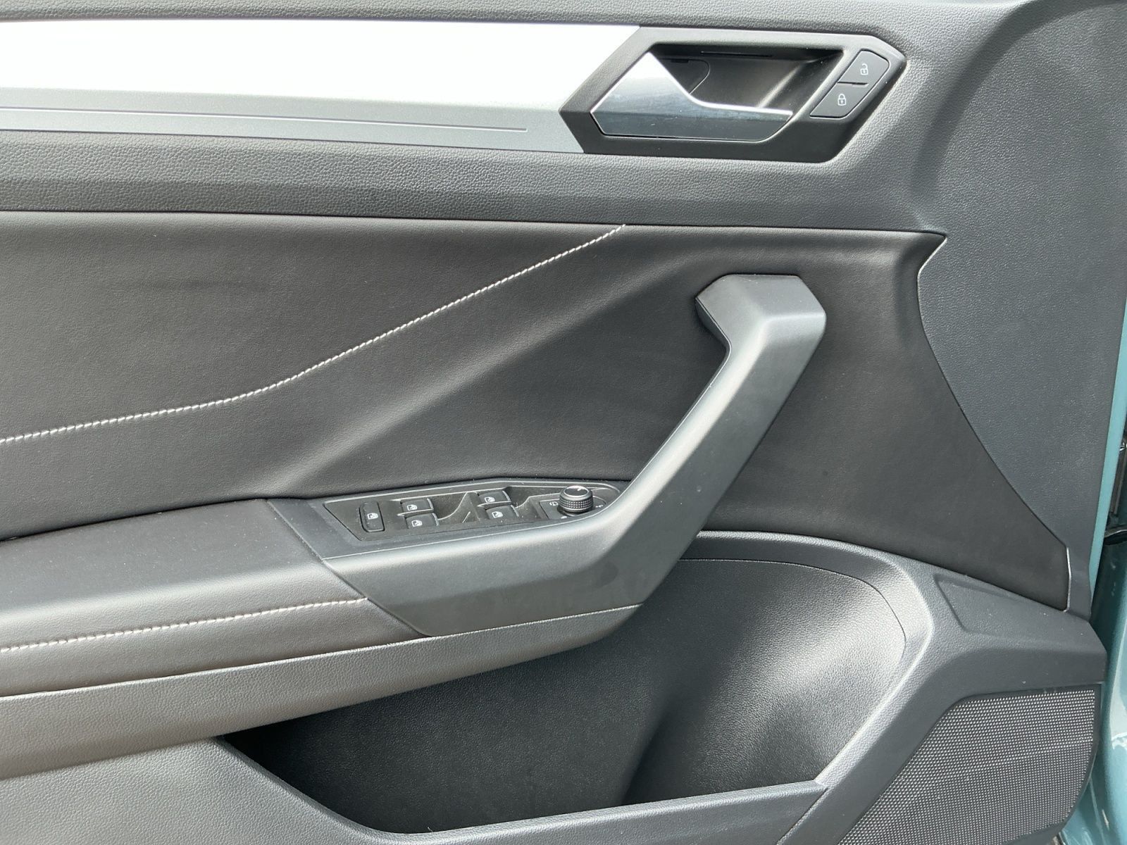 Volkswagen T-Roc - Bild 15