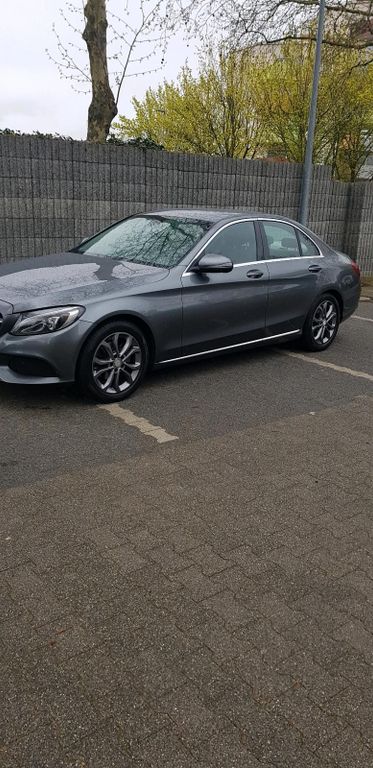 Image of Mercedes-Benz C 180