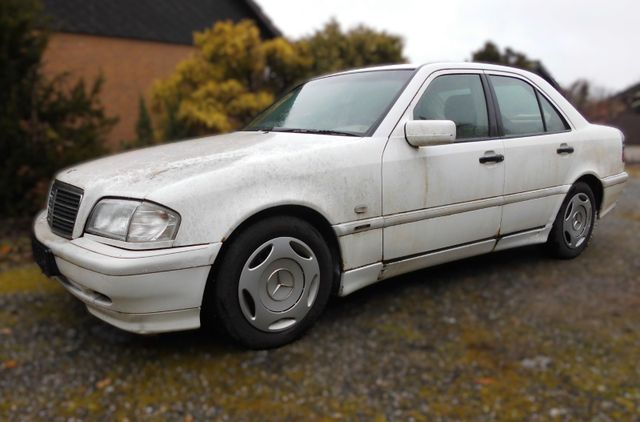 Mercedes-Benz C 200 Limo