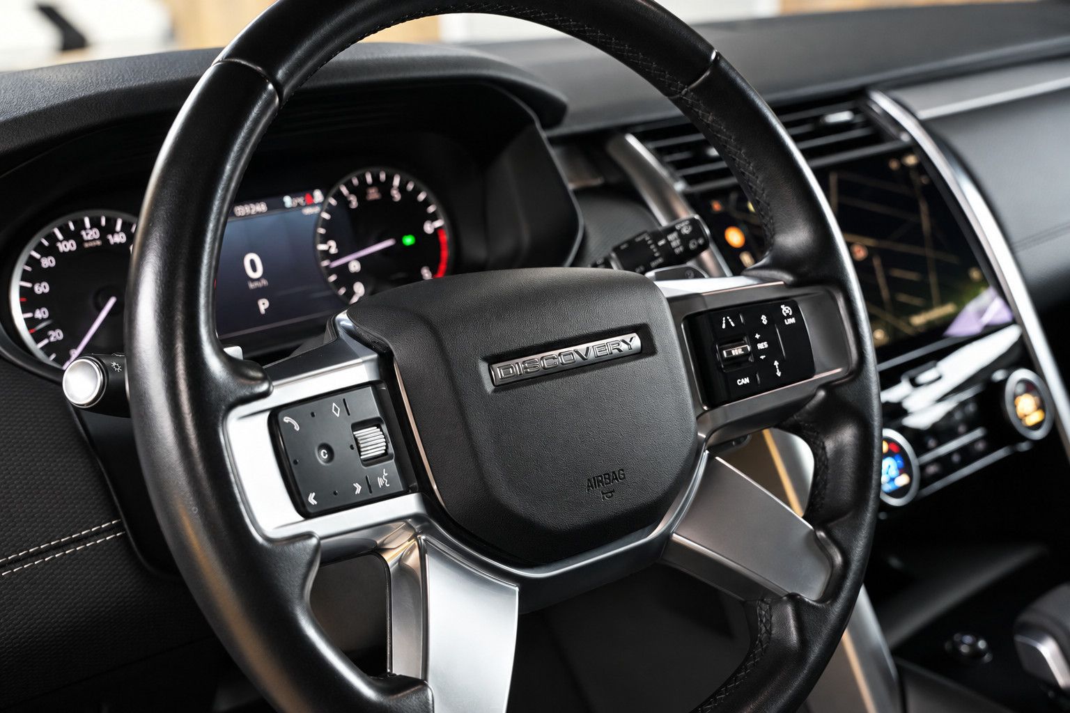 Fahrzeugabbildung Land Rover Discovery SE*R-Dynamic*7-Sitz*Pano*Meridian*360°