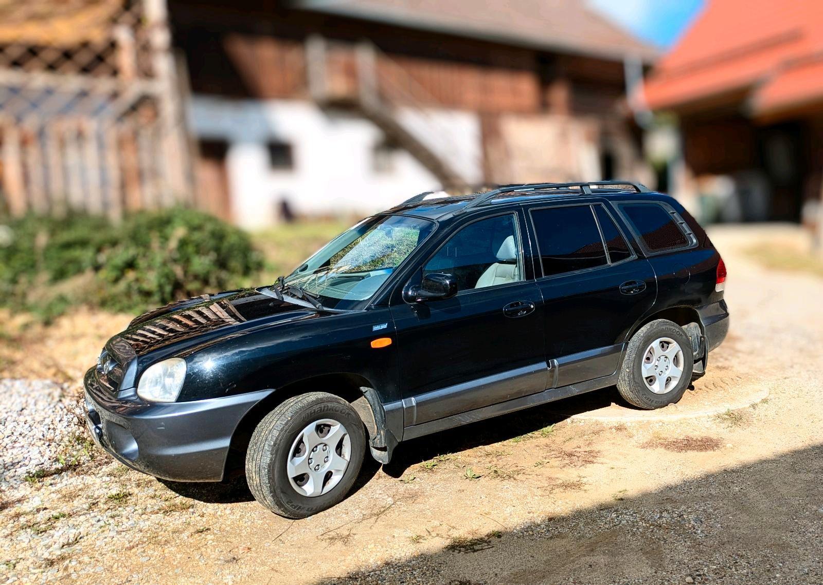 Hyundai SANTA FE