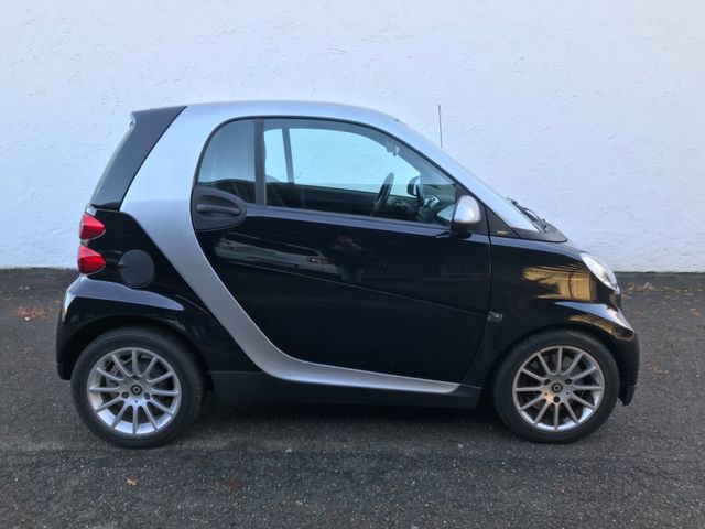 Smart ForTwo coupé passion Automatik*34TKm*PANO*Alu*CD