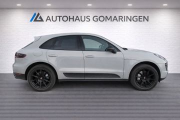 Porsche Macan - 3