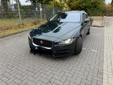 Jaguar XE 25t 240PS Portfolio Automatik,Head-up,SD - Jaguar XE: Portfolio