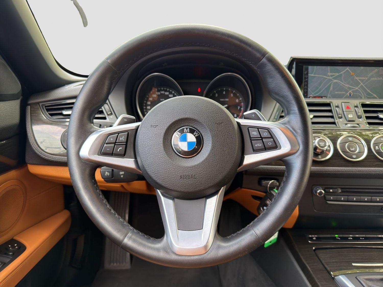 BMW Z4 SDRIVE20I 184ch - BVA 8 - CUIR - NAVIGATION PROFESSIONAL - XÉNON - SIÈGES CHAUFFANTS - CLIM AUTO