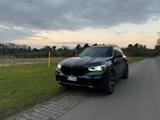 BMW X5 xDrive30d - m Paket  - BMW X5 in Bonn