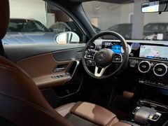 MERCEDES-BENZ A 200 Progressive*LED*CAM*LEDER*WIDE*STANDHZG*