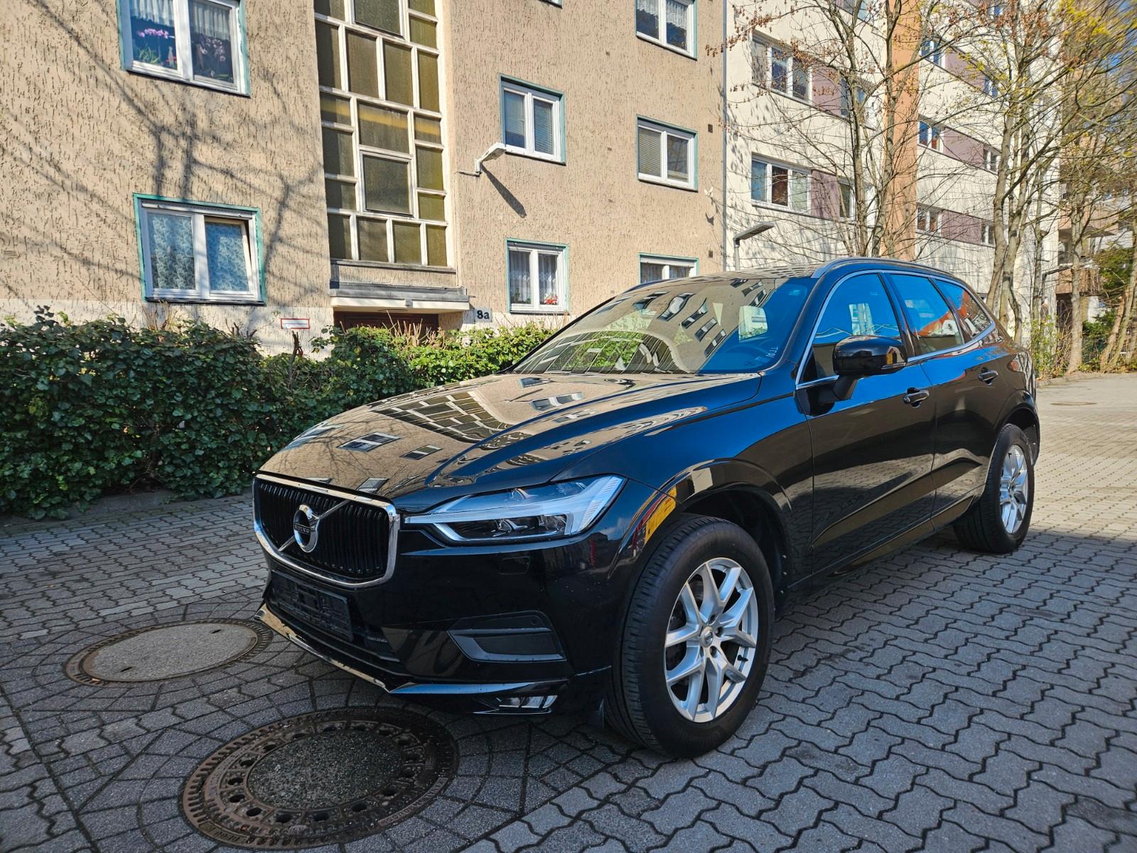 Volvo XC60 Momentum Pro AWD KAMERA,LEDER,,,,,