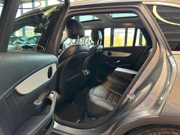 MYAUTOCENTER – Gebraucht- und Jahreswagen mit Werkstattservice in Pfaffenhofen Mercedes-Benz GLC 300 de *AMG*4Matic*Keyles*LED*Kamera*