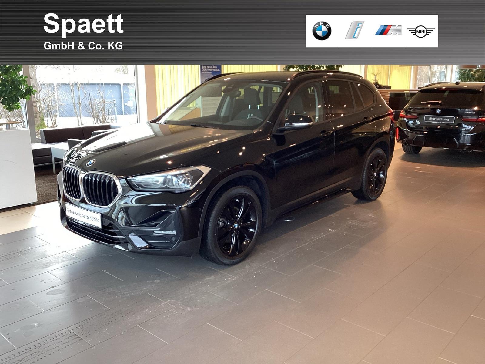 BMW X1 sDrive18d Sport Line DAB LED Navi Tempomat