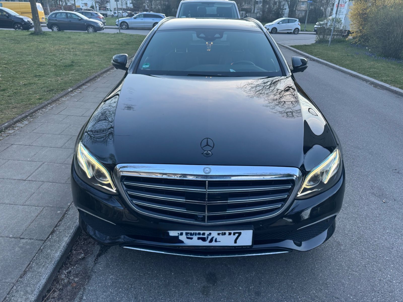 MERCEDES-BENZ E 400 4MATIC T AMG Line Autom. AMG Line