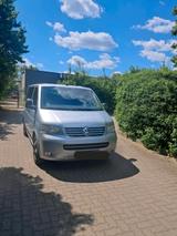 Volkswagen T5 Caravelle - gebrauchte VW T5 Caravelle aus dem Jahr 2005