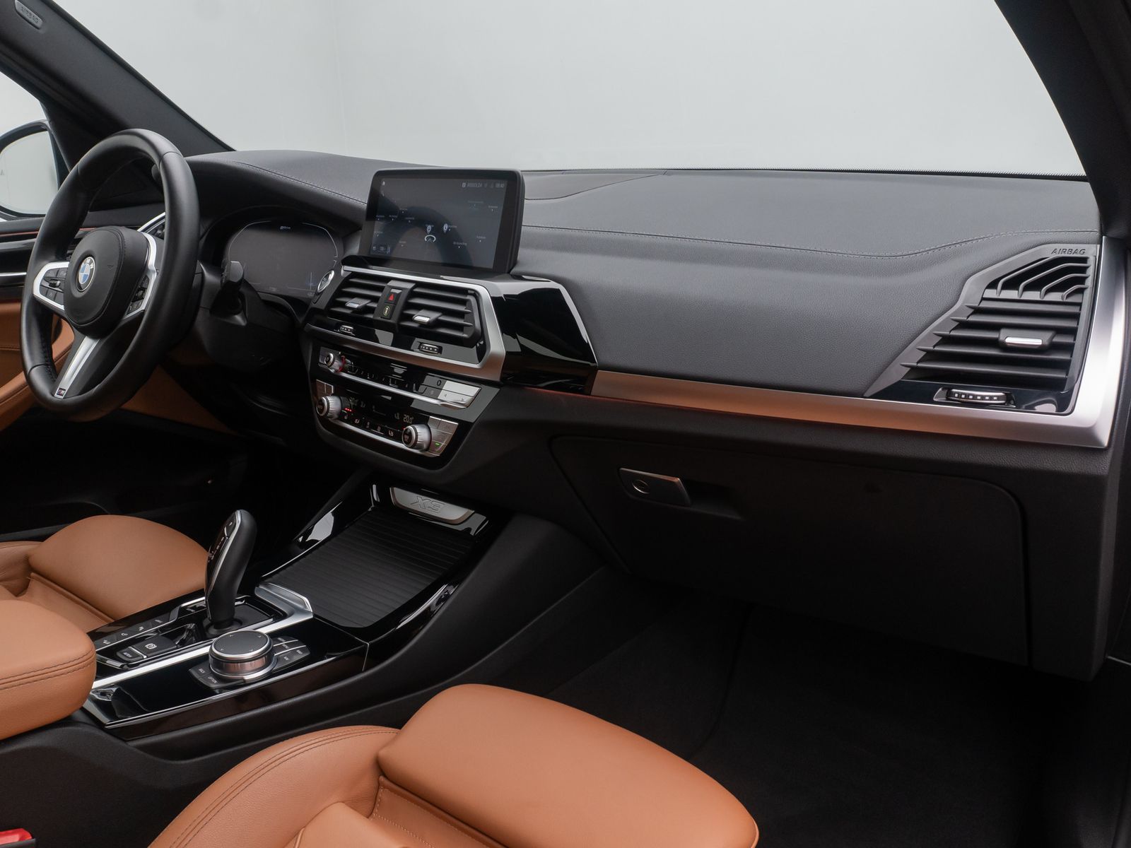 Fahrzeugabbildung BMW X3 xD30e LuxuryLine HUD 360&deg;Panorama HiFi 19Zoll
