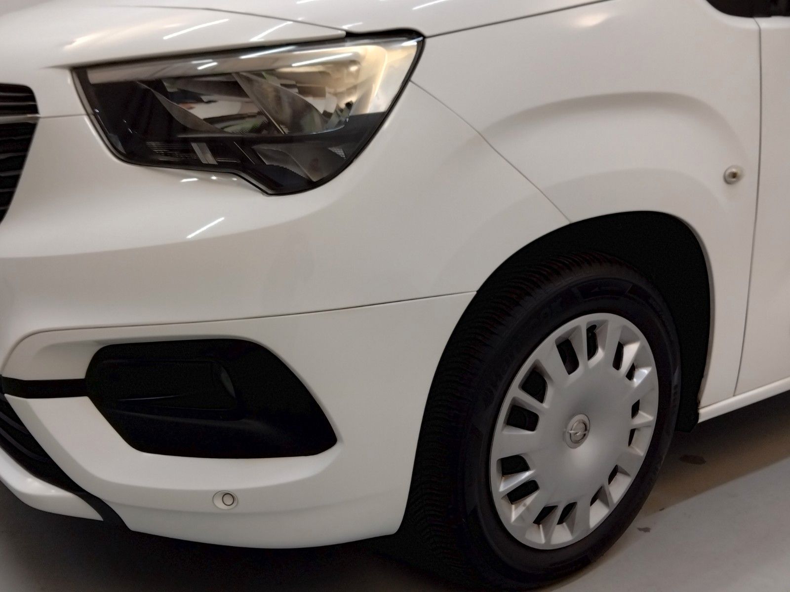 Opel Combo (01/2021, Benzin)