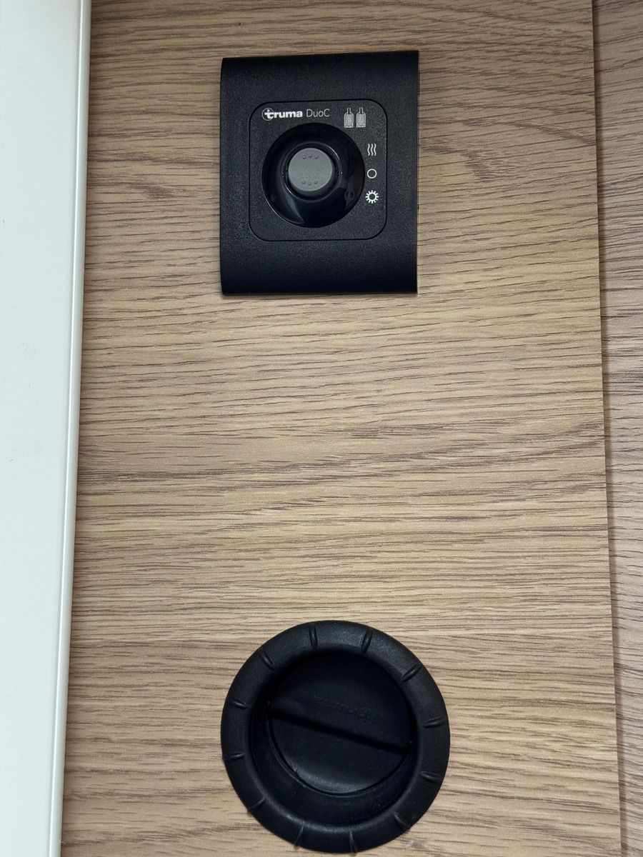 Fahrzeugabbildung Sunlight Cliff 640 FIAT EINZELLBETTEN TV KAMERA 18 ZOLL