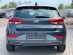 Fahrzeugabbildung Hyundai i30 1.5 T-GDI 48V Edition 30+ *Panorama*LED*RFK*