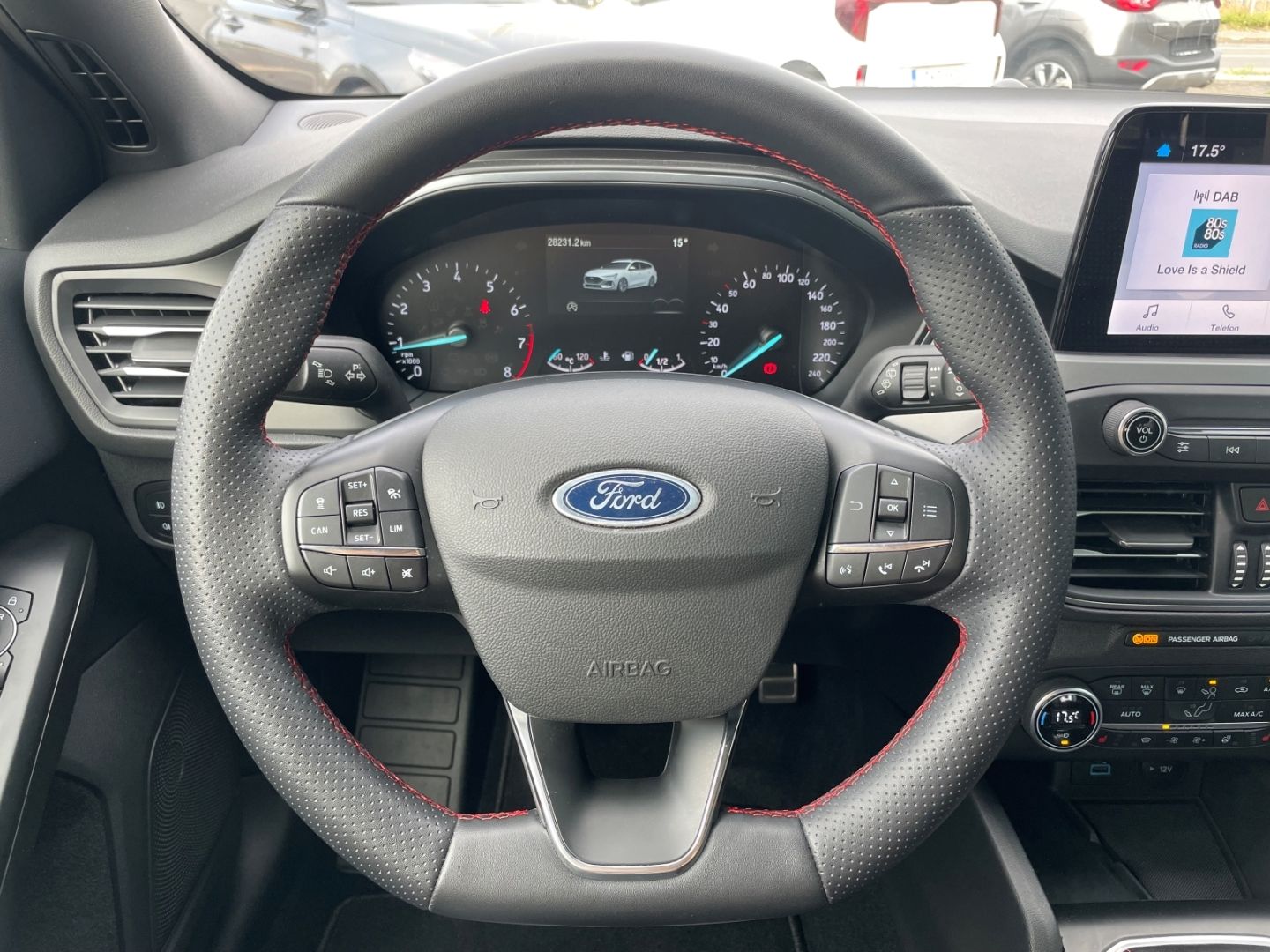 Fahrzeugabbildung Ford Focus Turnier ST-Line X VerkehrszeichenERK Kamer