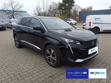 Peugeot 5008 - 3
