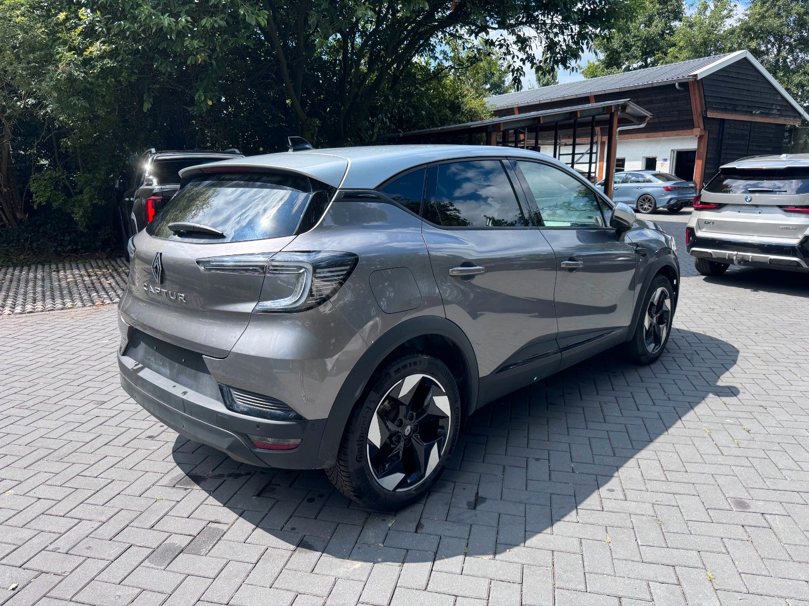 Renault Captur TCe 90 Techno Camera 2025 AppleCarplay imagem 2