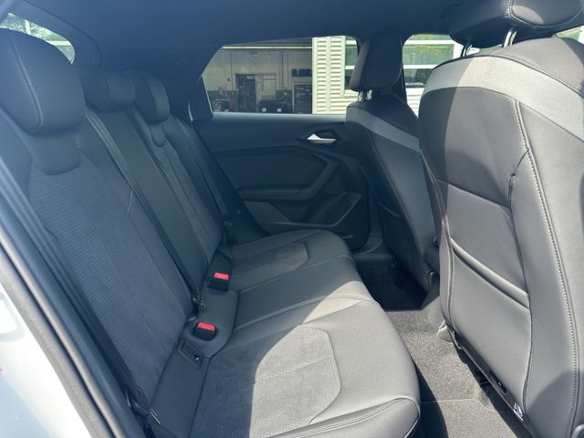 A1 Sportback 35 1.5 TFSI S-tronic S line SHZ LED