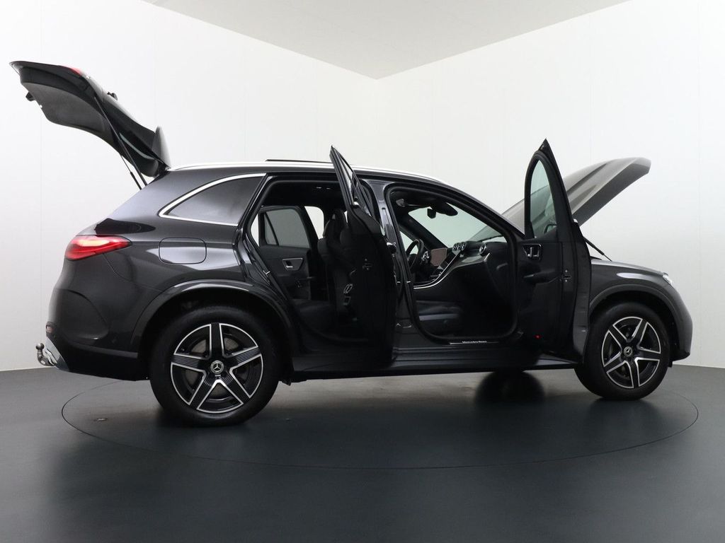 Mercedes-Benz GLC 300 300e 4MATIC AMG Line panorama dach wegkl