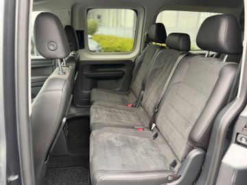 Volkswagen Caddy PKW Maxi Highline 1.Hd *AHK*CarPlay*Kamera