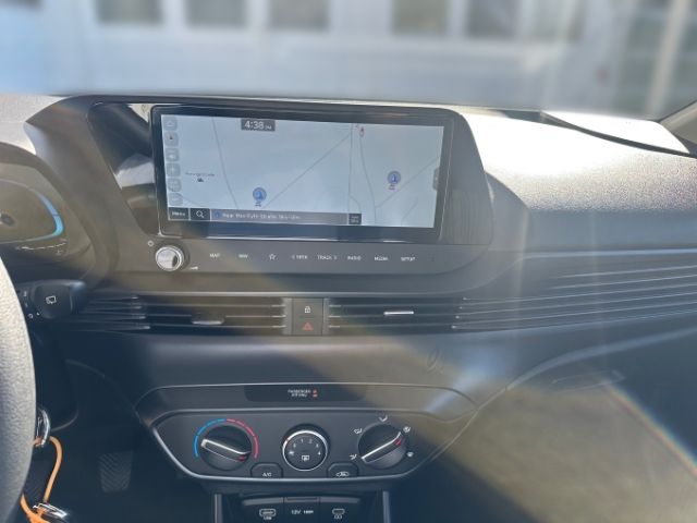 Fahrzeugabbildung Hyundai i20 FL (MY25) 1.2 Select Navi Kamera Einparkhilf