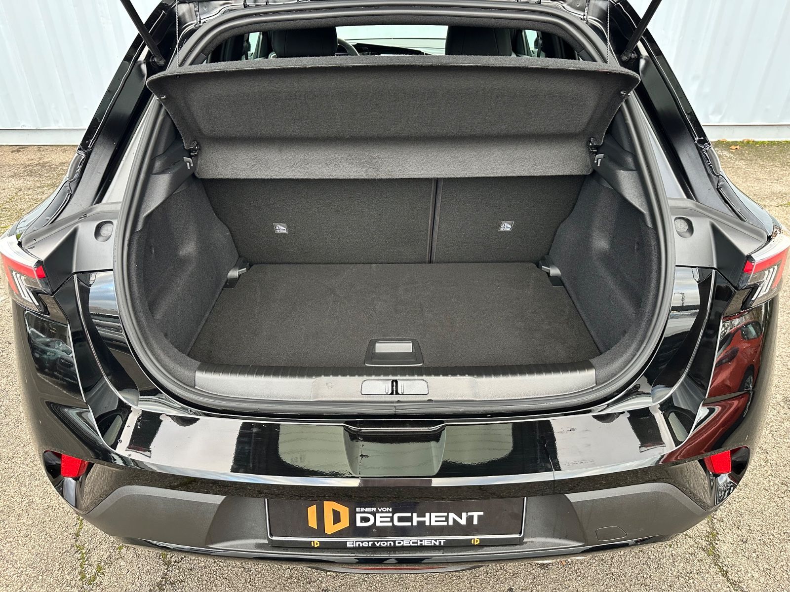 Fahrzeugabbildung Opel Mokka Hybrid Ultimate Navi*Sitzh.*Kamera*Keyless