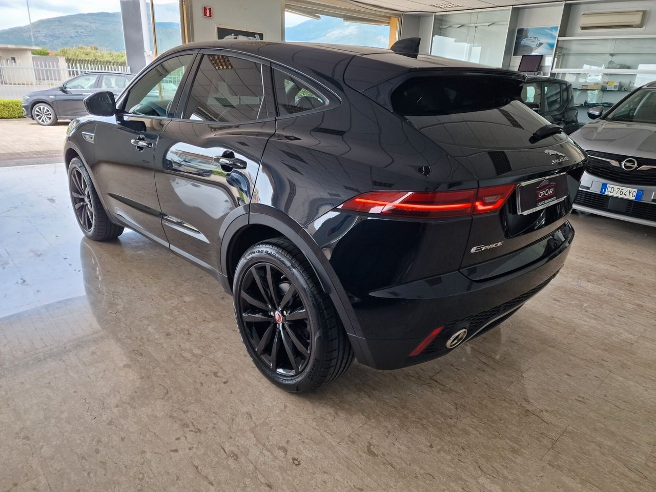 Jaguar E Pace 2.0d 180cv TETTO imagem 2