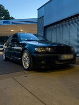 BMW E46 330i Facelift M Paket - BMW 3er E46 mit Facelift