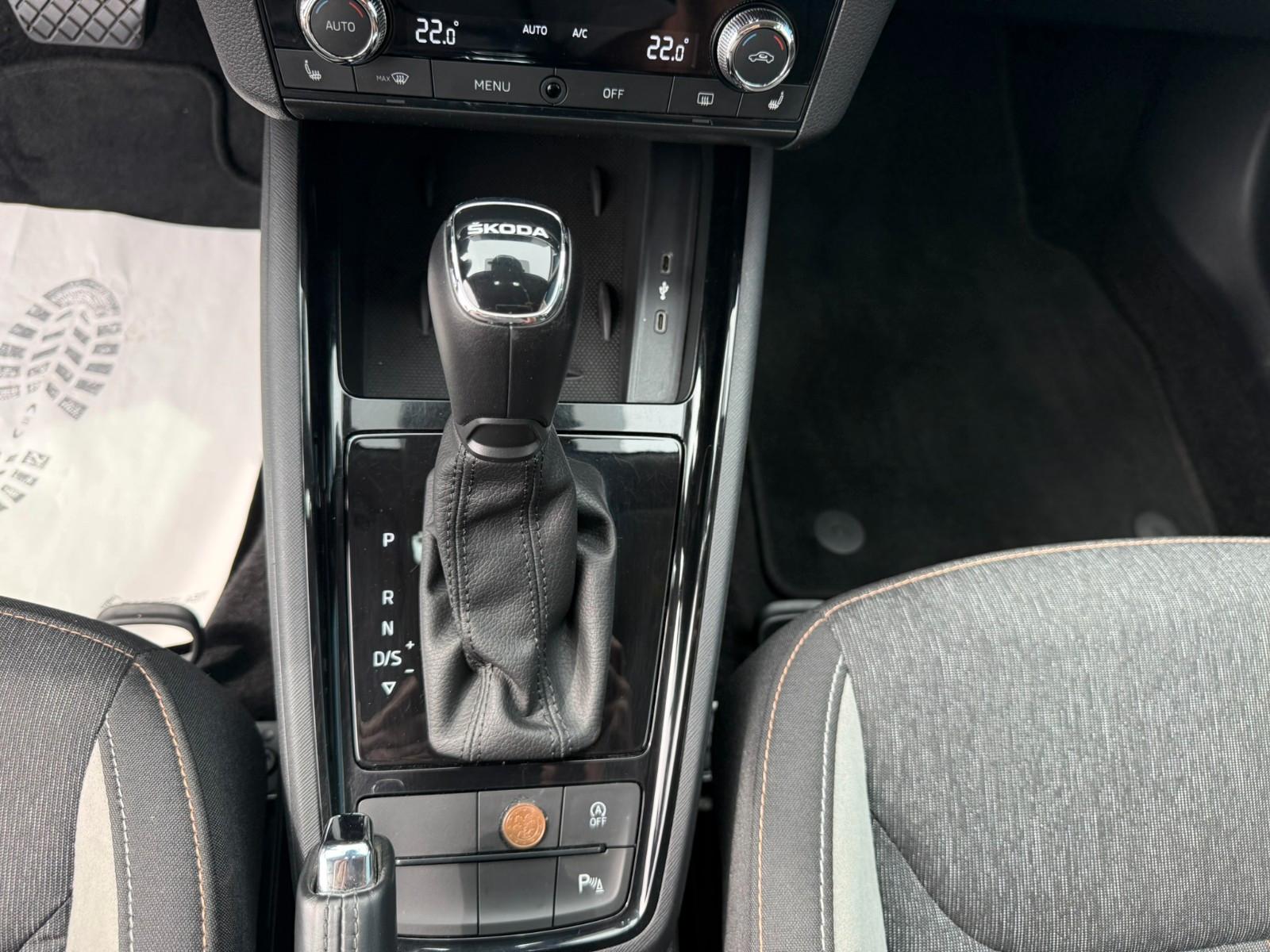 Skoda Kamiq Style VIRTUAL KLIMA ALU PDC KAMERA AHK FSE, миниатюра 17