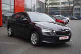 Skoda Scala 1.0 TSI Active LED Sitzheizung PDC Klima - schwarze Skoda Scala