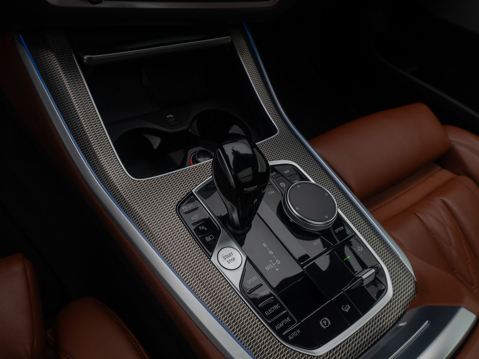 Fahrzeugabbildung BMW X5 xD45e M Sport Laser 360° DAB HUD H/K Panorama