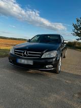 Mercedes-Benz Mercedes Benz w204 220CDI - Mercedes-Benz 220 aus 2007
