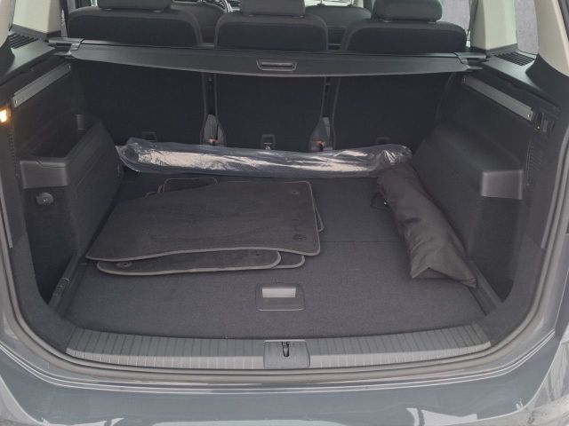 Touran 1.5 TSI Comf+1.Hand+Navi-Vorb.+AZV+Sitzh.