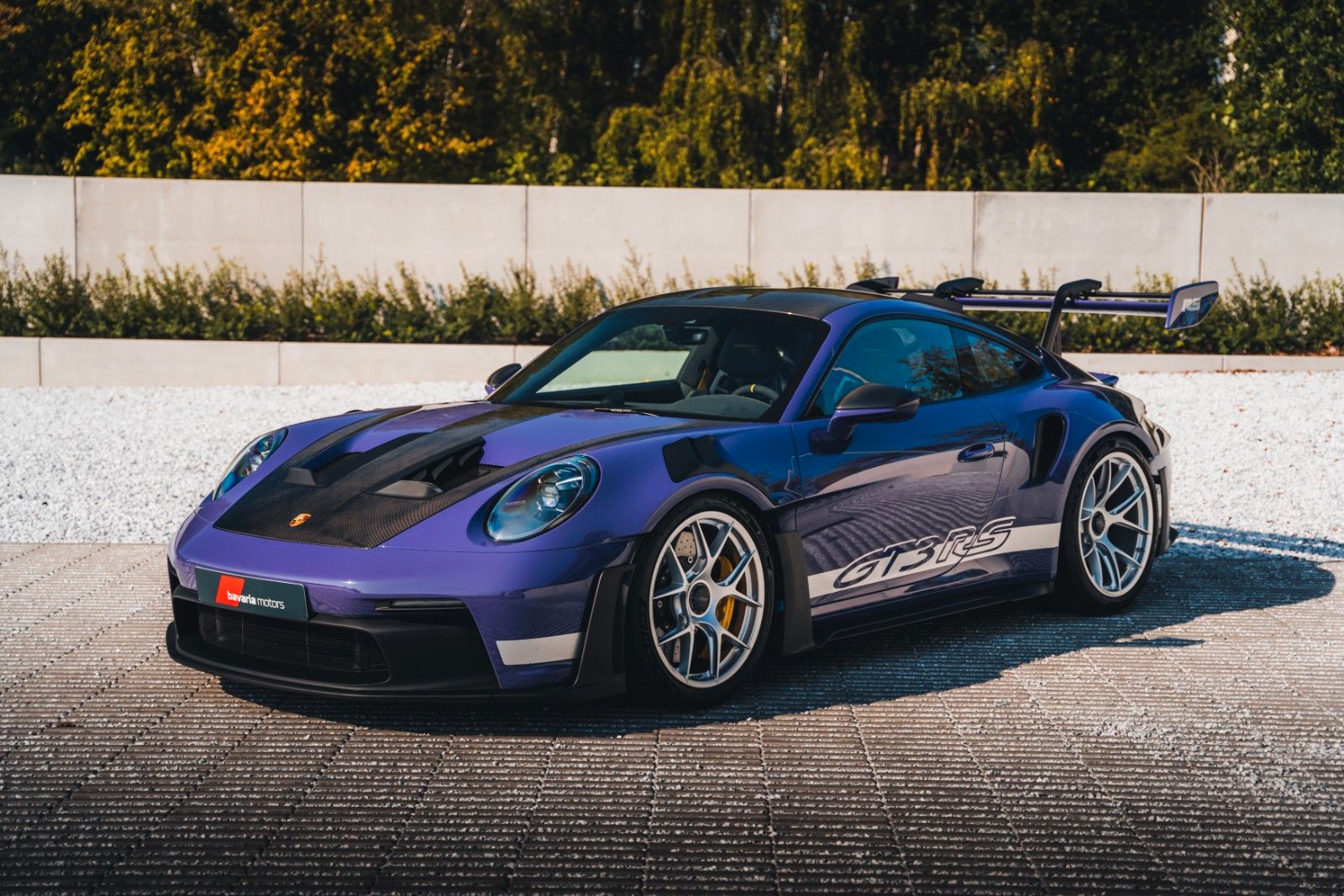 Porsche 992 GT3 RS / PTS Ultraviolet / Weissach / Carbon imagem 3