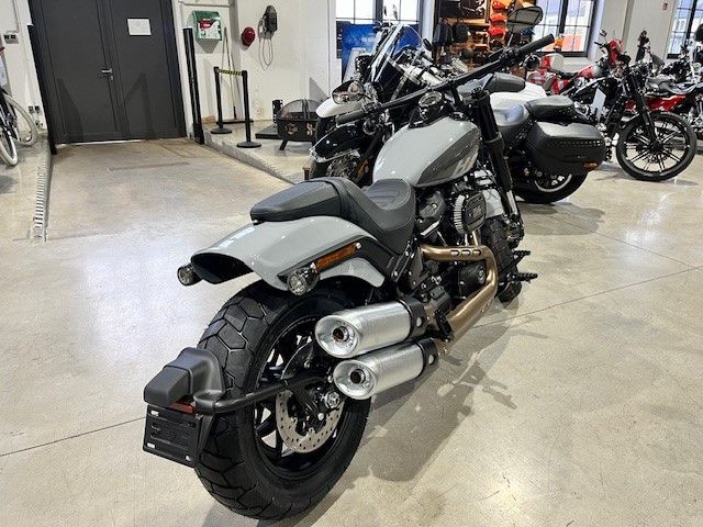Fahrzeugabbildung Harley-Davidson Fat Bob 114 FXFBS 2024 Finanzierung ab 4,49%