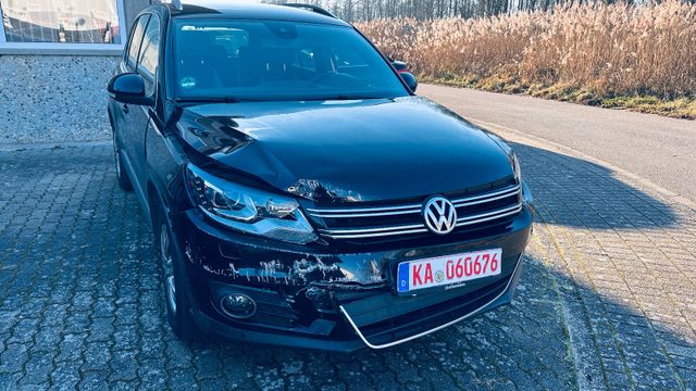 Volkswagen Tiguan 1.4 TSI Sport & Style BMT DSG NAVI XENON