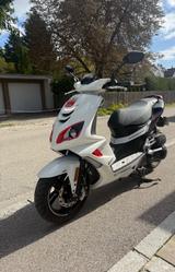 Peugeot Speedfight 4 - 125ccm - Offers
