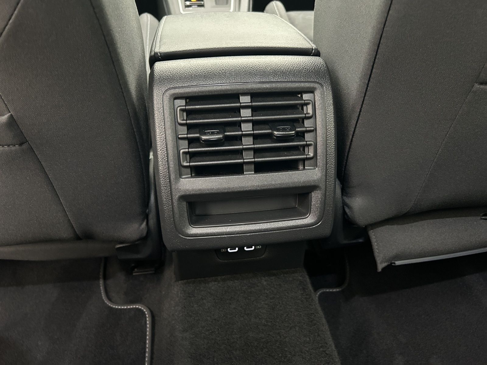 Volkswagen Golf - Bild 15