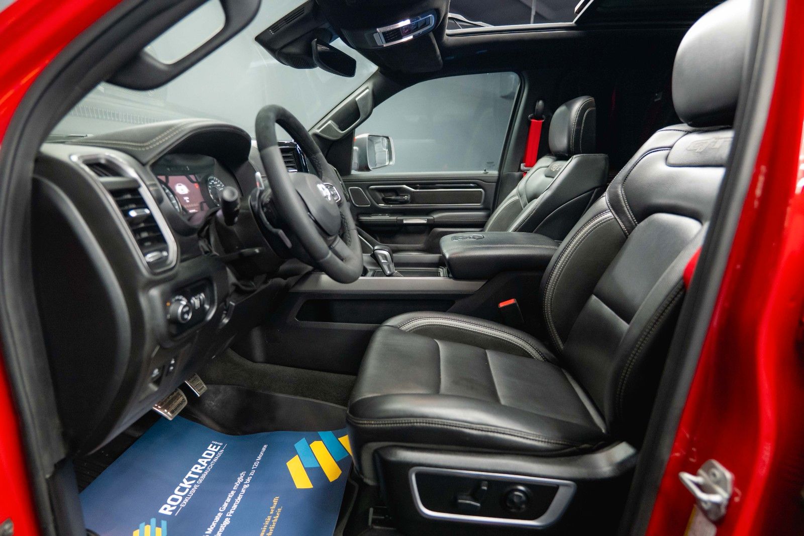 Fahrzeugabbildung Dodge RAM 5.7 V8 HEMI 4x4 NIGHT GT SPORT *Pano*22Zoll*