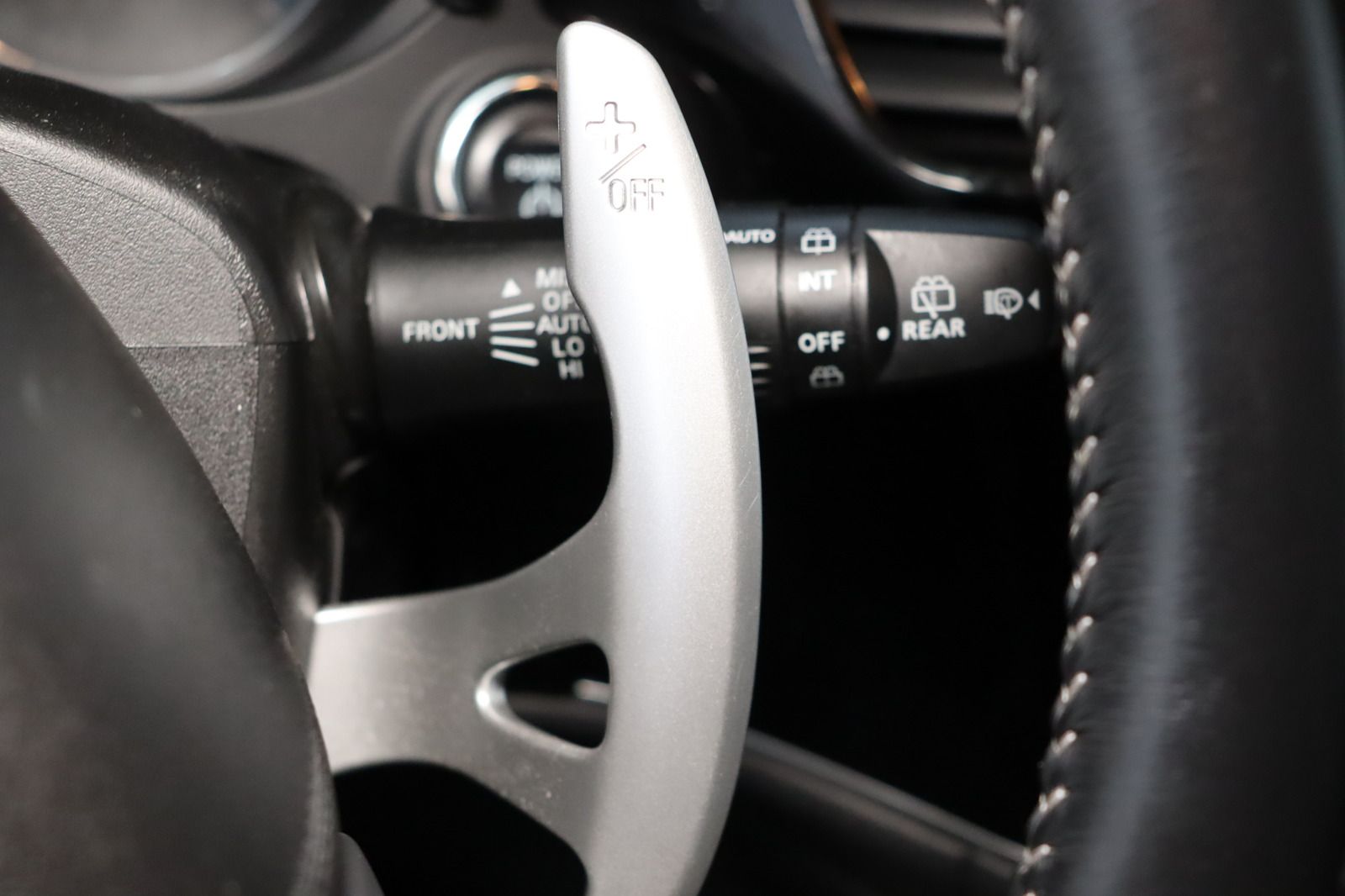 Fahrzeugabbildung Mitsubishi Outlander PHEV 2.4 Plus 4WD