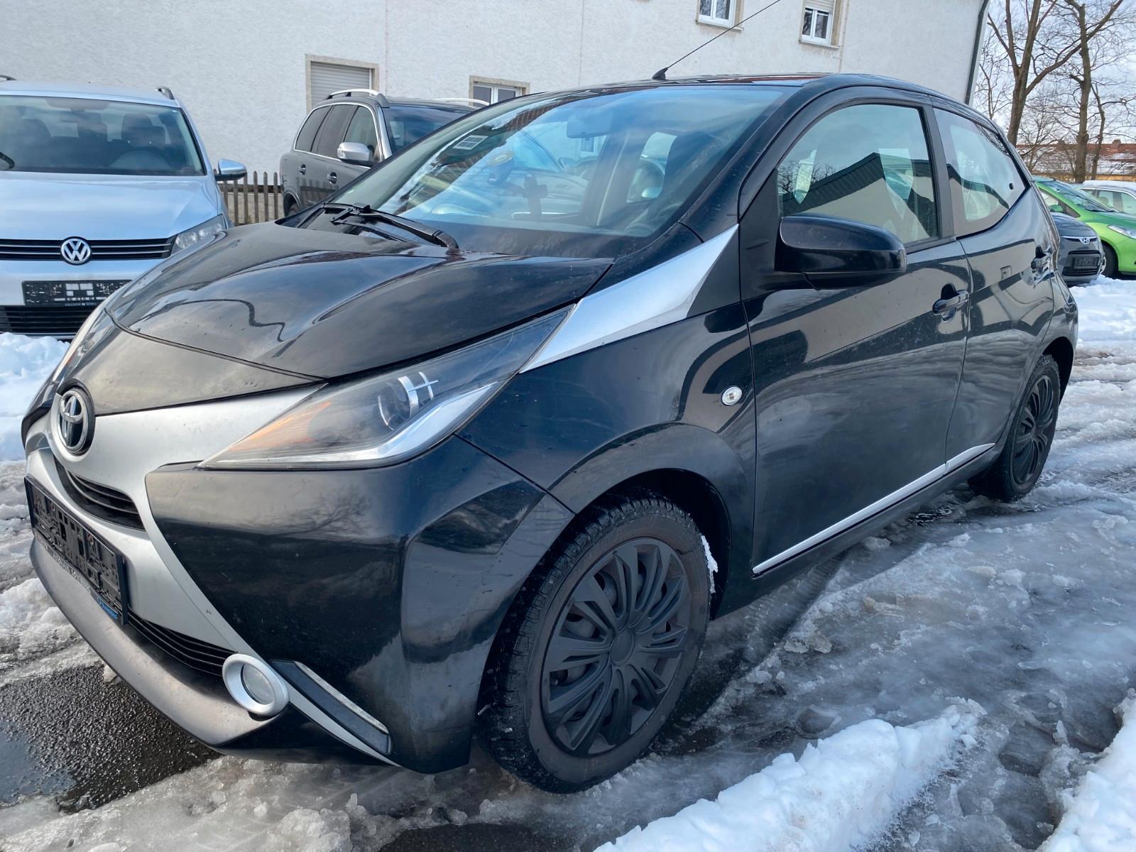 Toyota Aygo AYGO x-clusiv KAMERA KLIMA TÜV02.2027