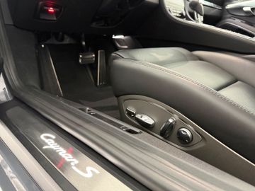 Porsche Cayman - 9