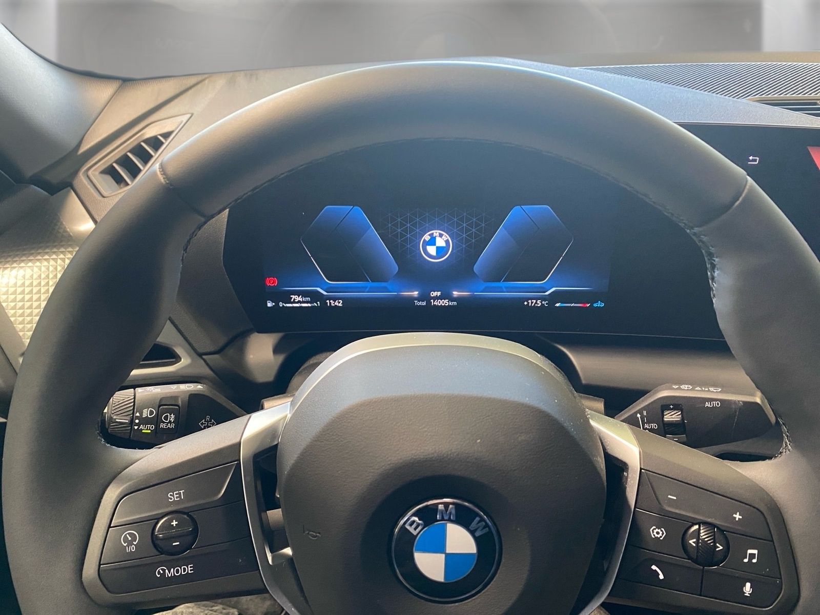 BMW 220 - Bild 10