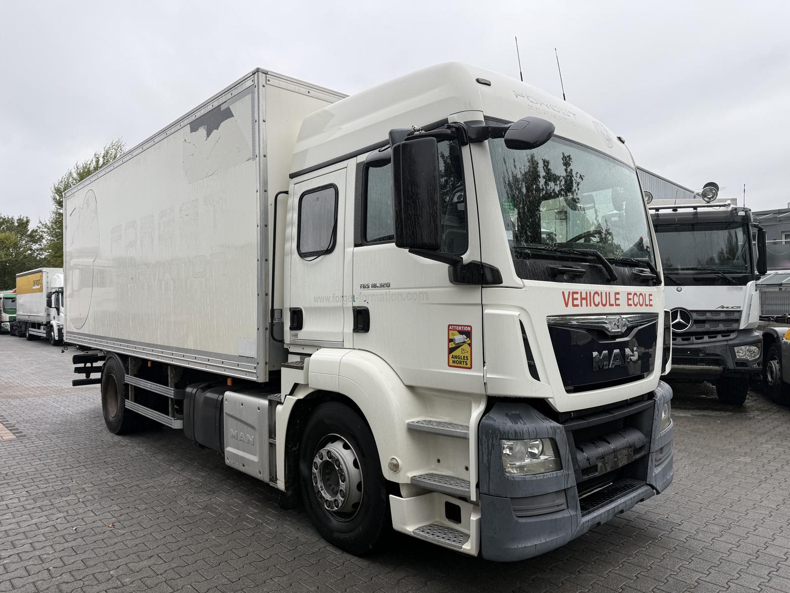 MAN TGS 18.320 4X2 BL Fahrschule