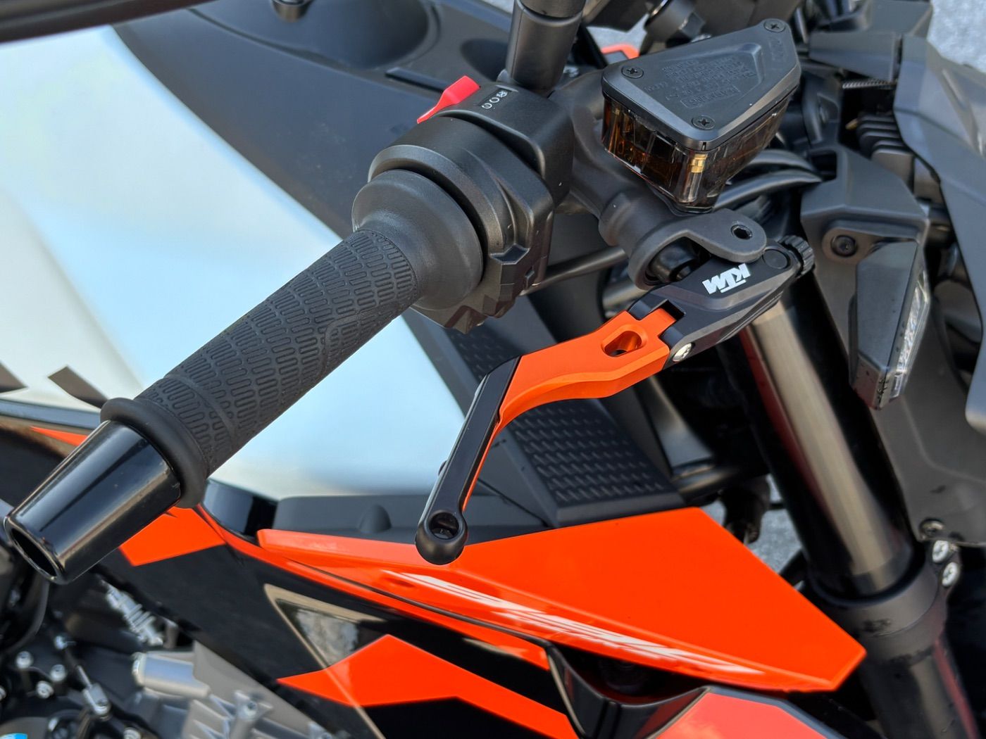 Fahrzeugabbildung KTM 990 Duke Modell 2026